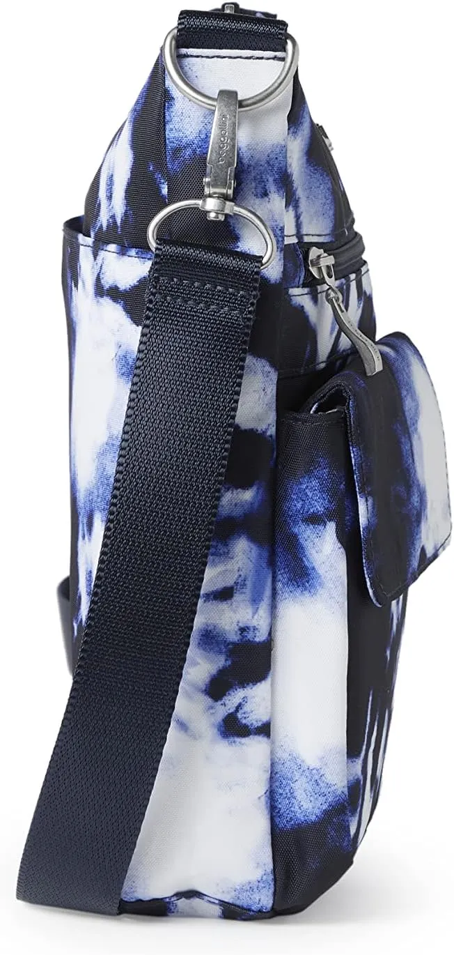 Baggallini Modern Everywhere Slim Crossbody