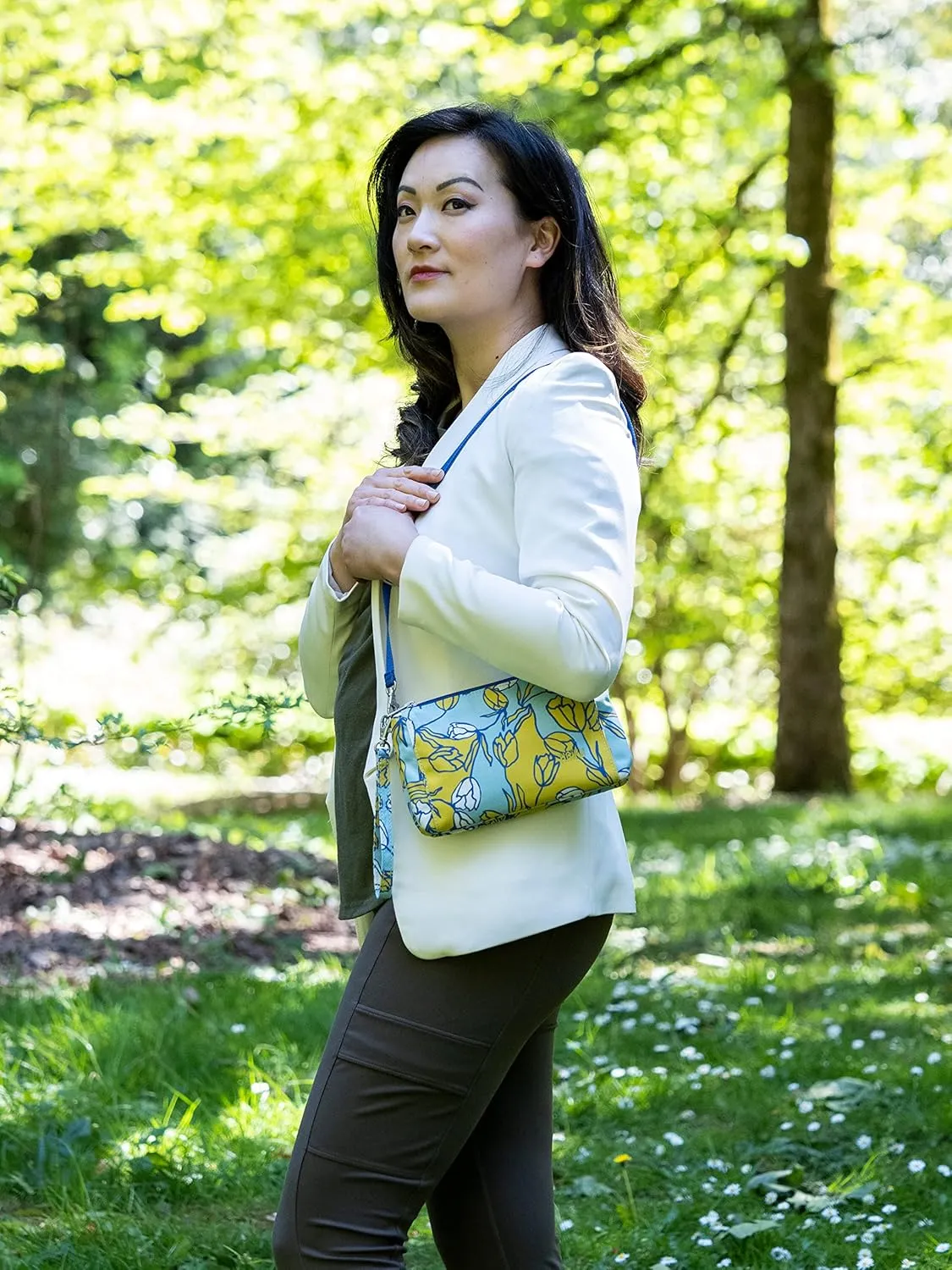 HAIKU Women's Small Stride Crossbody RFID Blocking Wristlet Wallet