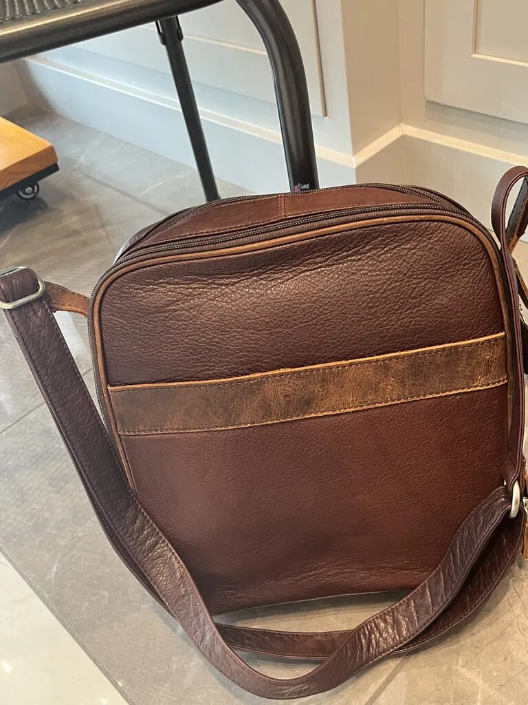 Leather Crossbody Traveler Bag w/RFID protective pocket