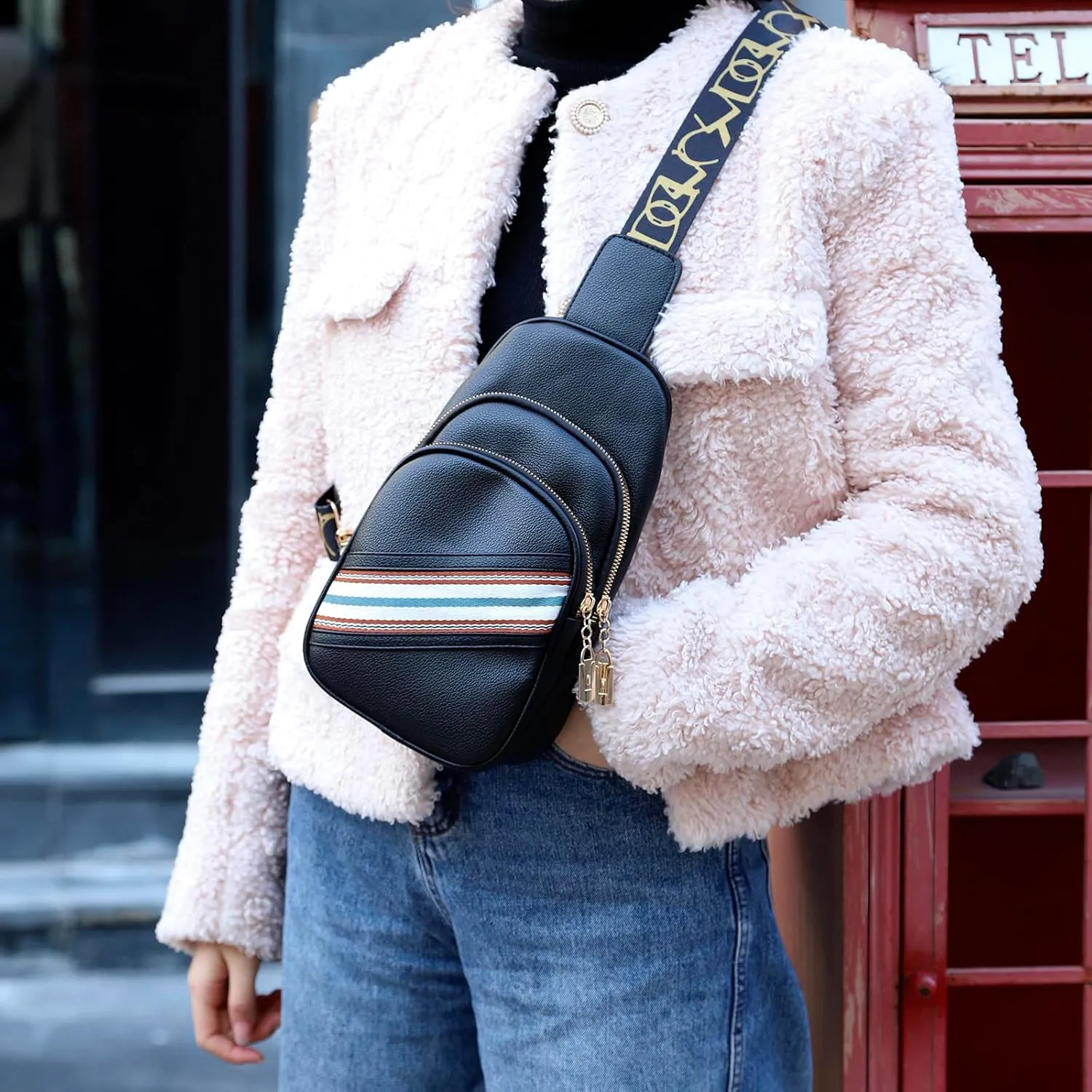 Negra Crossbody Bags for Women Fashion Shoulder Bag PU Leather Sports Bag Causal Chest Bum Bag Sling Purse