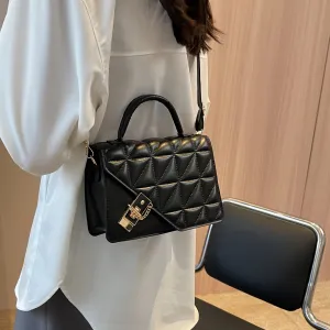 realaiot  Trendy Quilted Handbag For Women, Simple Argyle Crossbody Bag, Lock Decor Shoulder Purses