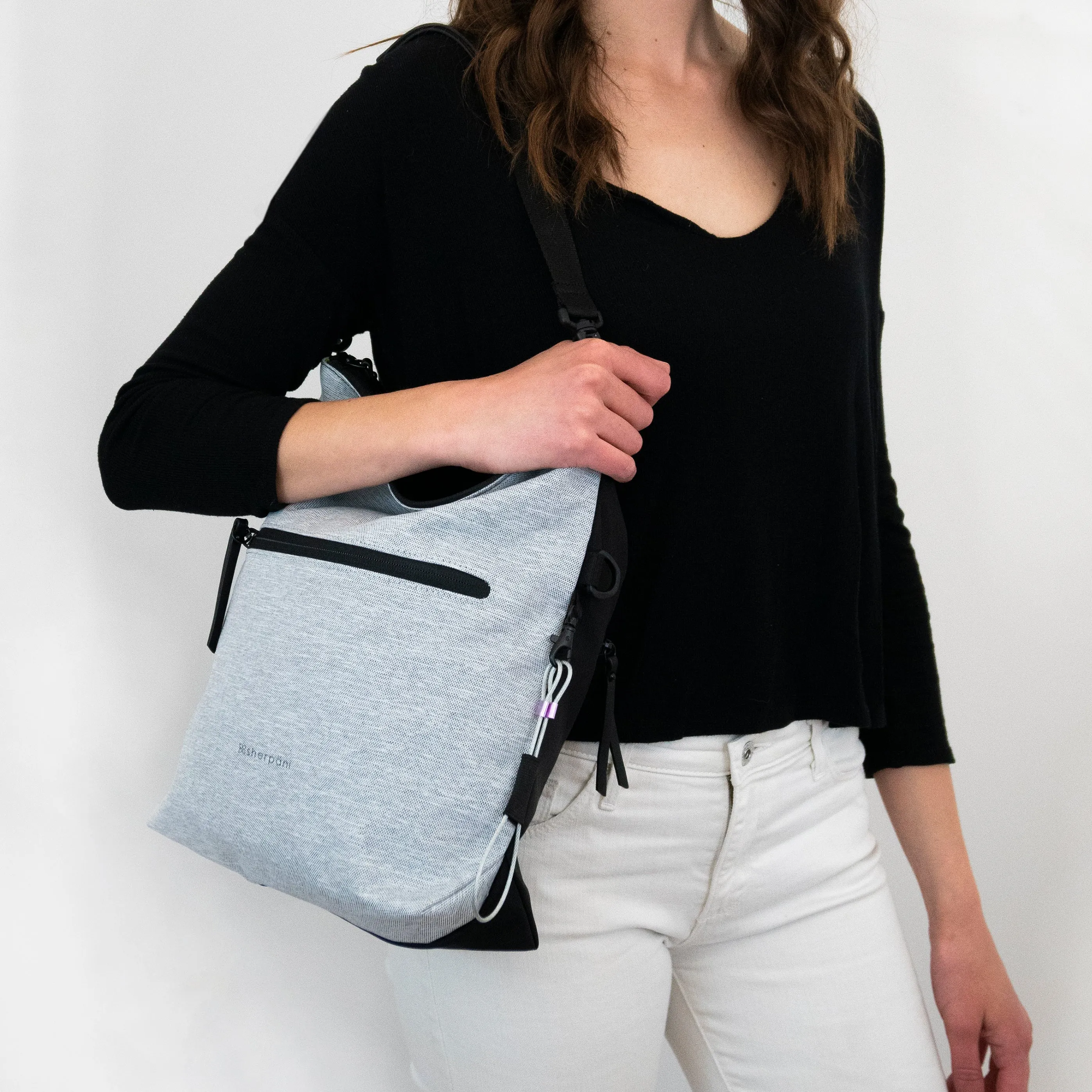 Sherpani Vale AT Convertible Travel Crossbody/ Shoulder Bag sterling