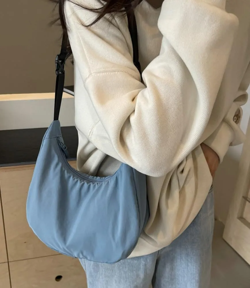 Small Crescent Handbag for Women Cute Nylon Crossbody Bag Half Moon Y2K Underarm Shoulder Bag with Adjustable Strap