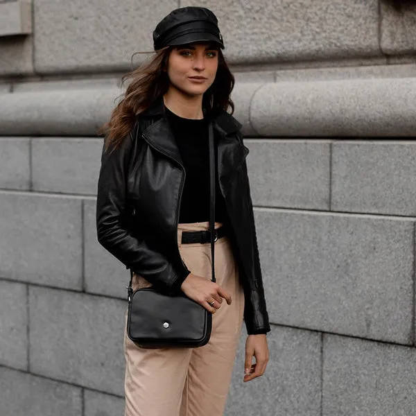 SMALL CROSSBODY BAG, BLACK