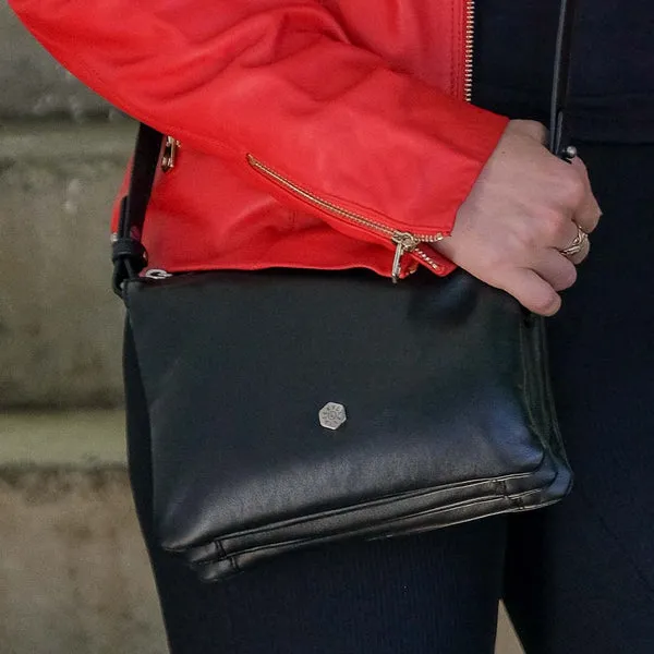 SMALL CROSSBODY BAG, BLACK