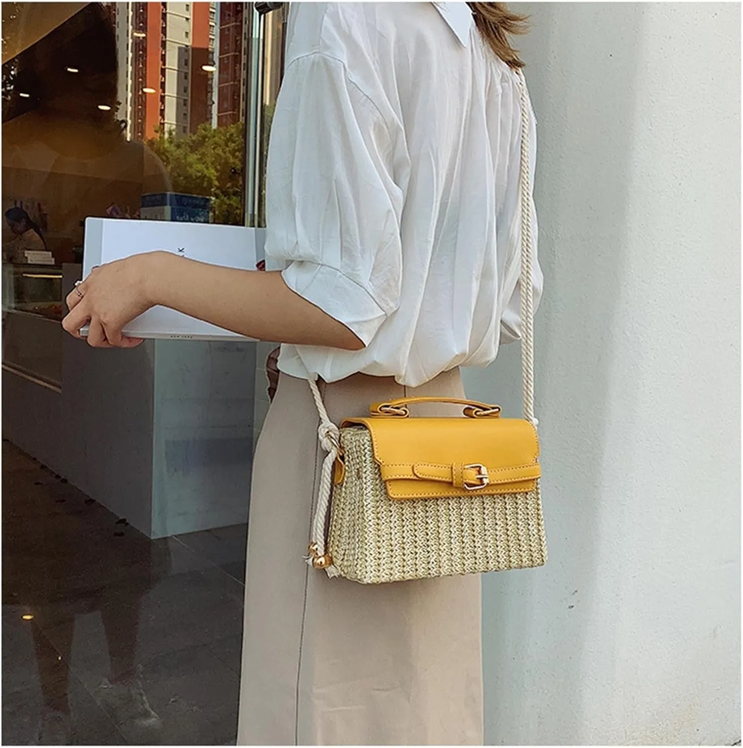 Small Cute Beach Bags for Women Straw Purses for Women Summer Purse Vacation Handbags Crossbody Bags Shoulder Bag(Yellow)