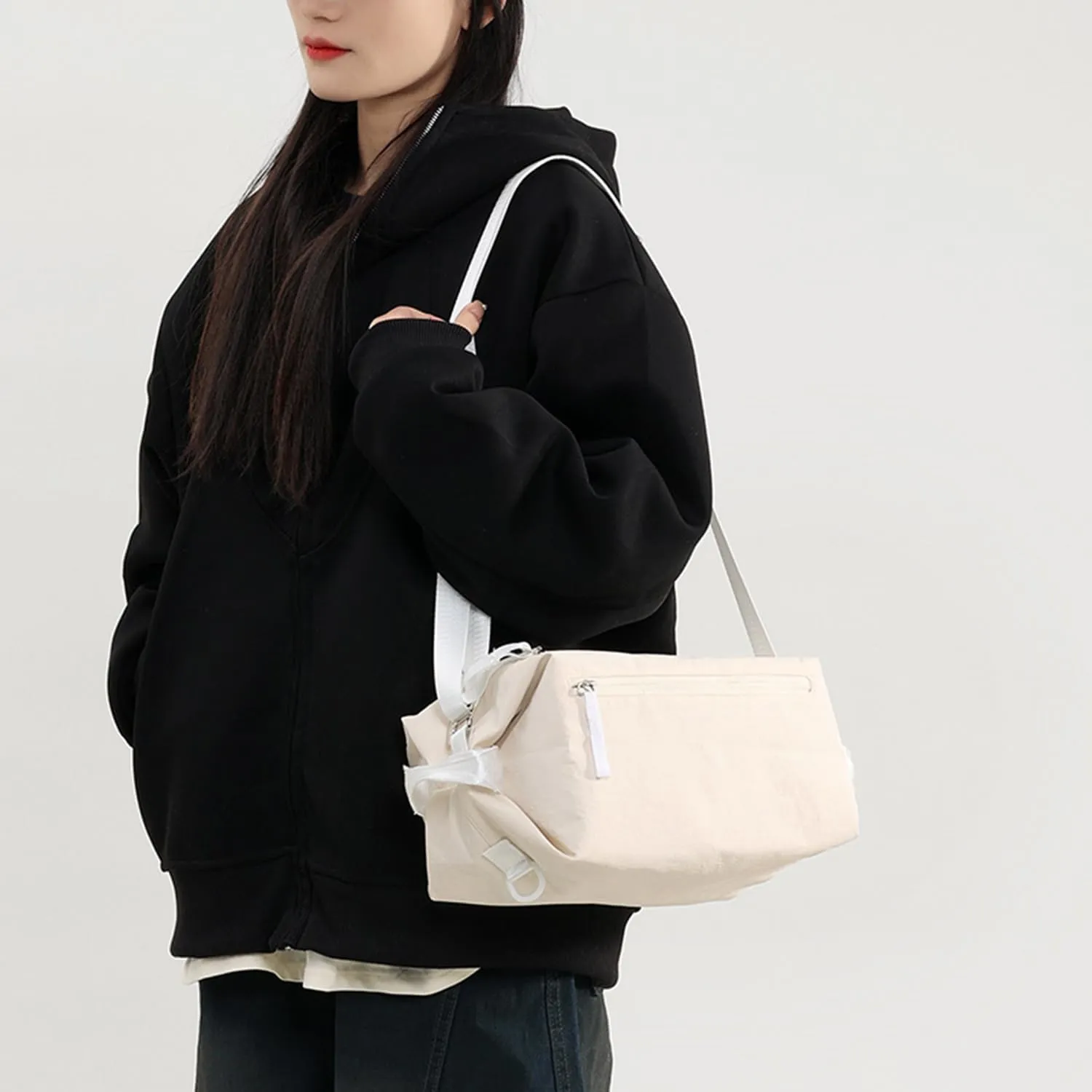 Small Gym Bag for Women Men, Fashionable and Cute Sports Duffel Bag, Waterproof Duffel Crossbody Gym Handbag for Travel Hiking, Black, Urban simplicity
