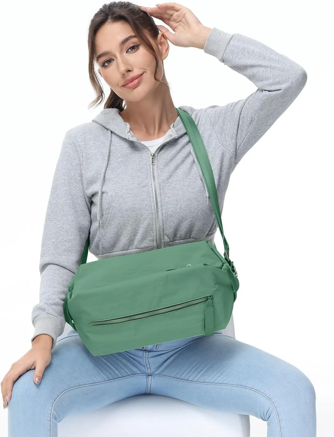 Small Gym Bag for women men, Stylish Compact Sports Bag, Small Duffle Bag Crossbody Bags for women men, Suitable For Gym Work Fitness Travel, 3 in 1 Duffle Bags