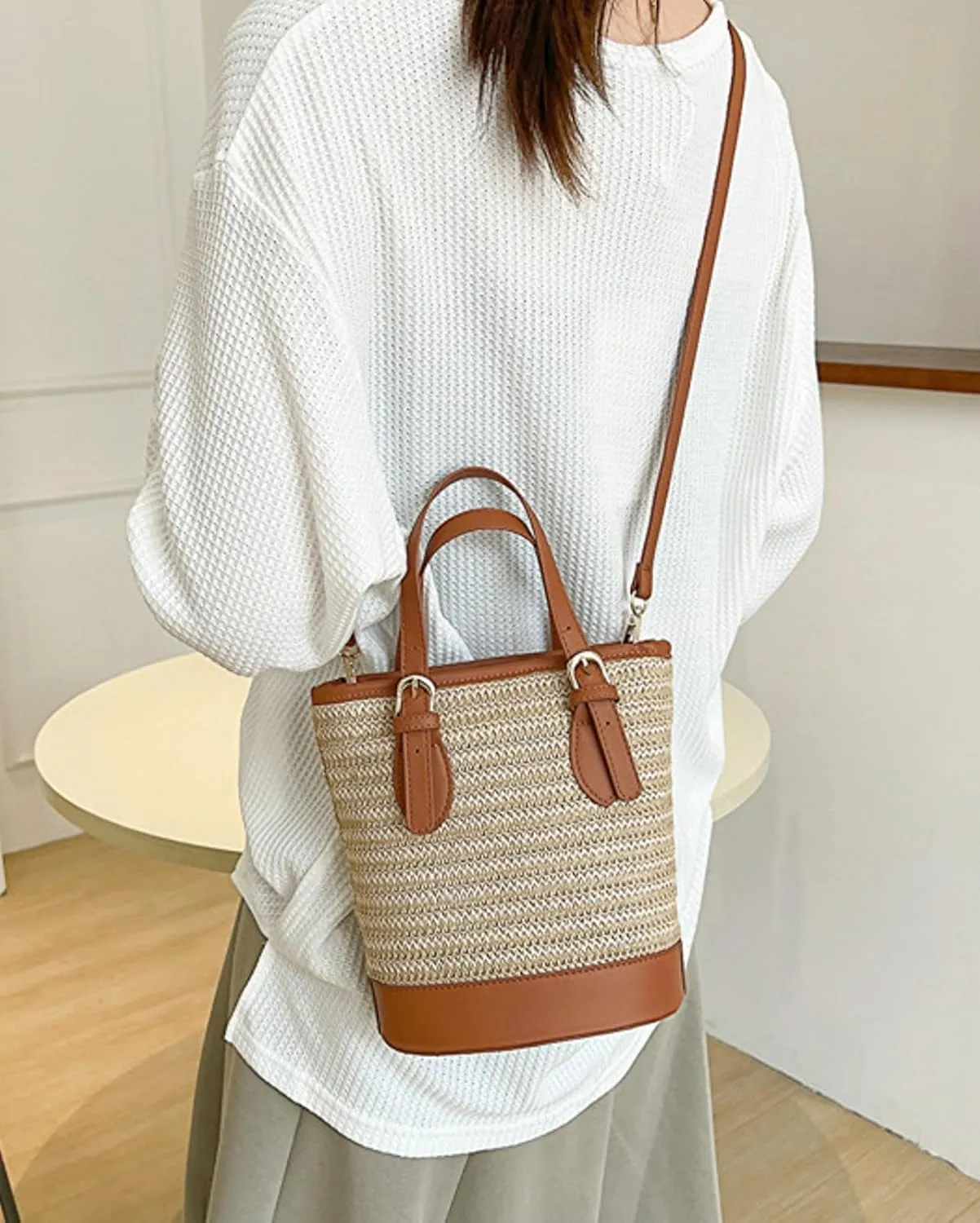 Straw Bucket Bag Women 2025 Summer Cross Body Handbag Woven Top Handle Crochet Purse Cute Shoulder Beach Travel Vacation