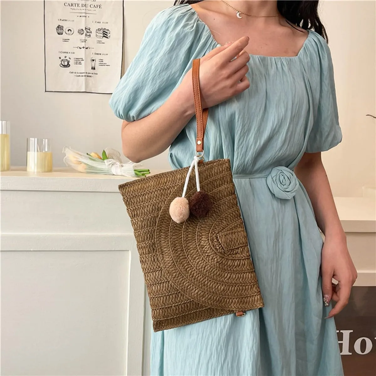 Straw Clutch Handbag Summer Beach Straw Purse for Women Woven Envelope Shoulder Bag Beach Crossbody Wallet PomPom
