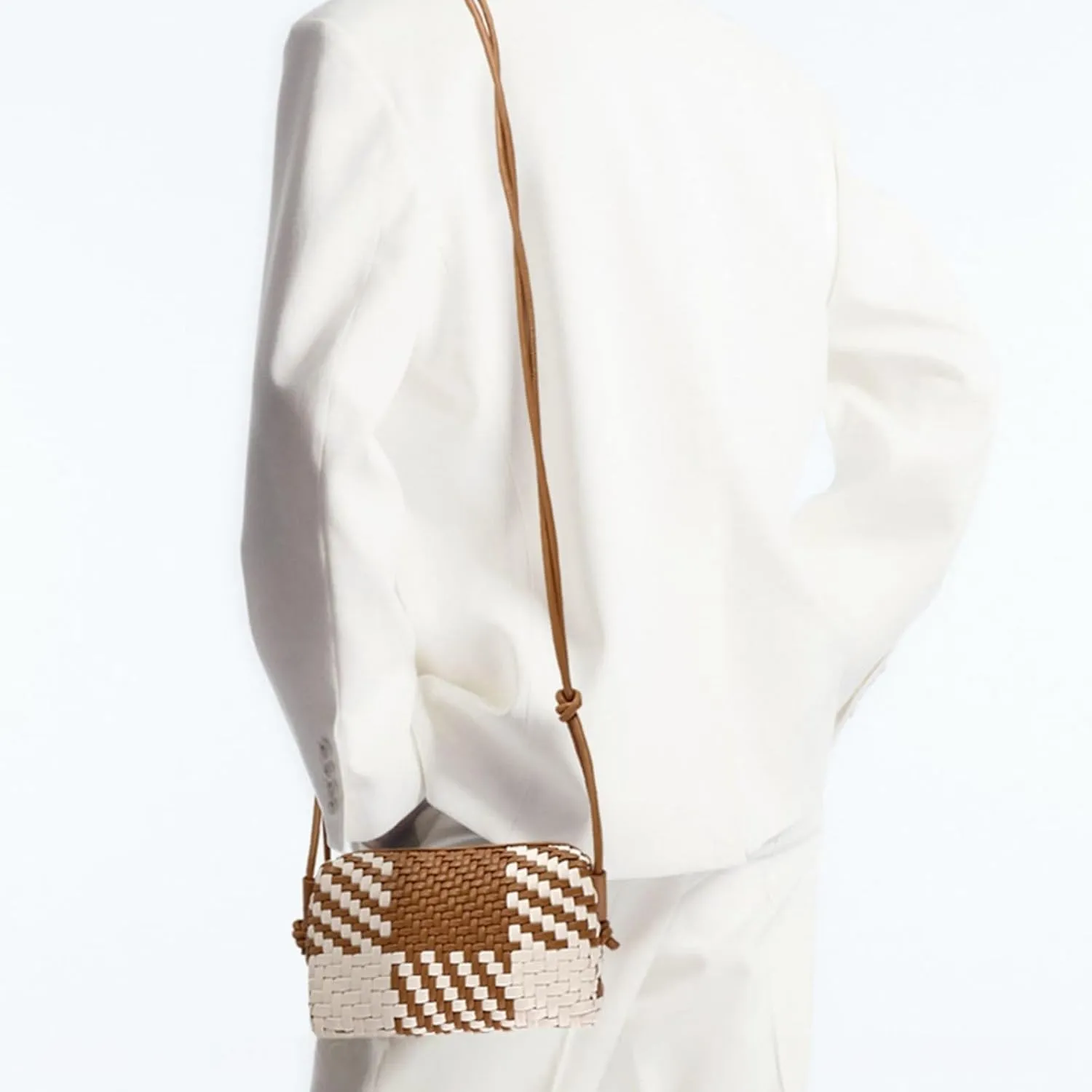 Woven Crossbody Bag for Women, Vegan Leather Trendy Purse Small Summer Shoulder Handbag with Adjustable Straps