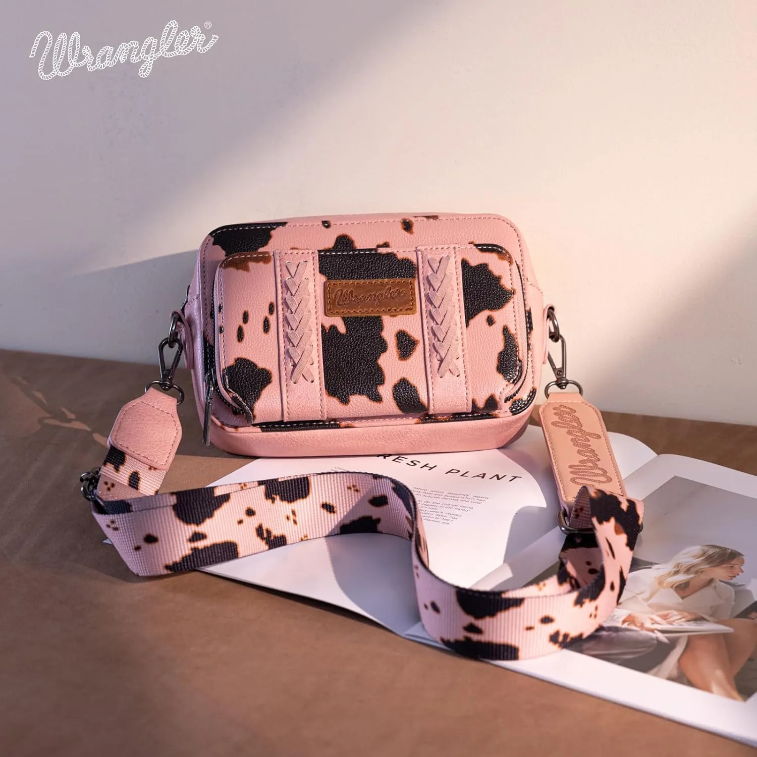 Wrangler Crossbody Bag for Women Western Cowgirl Crossbody Purses with Guitar Strap
