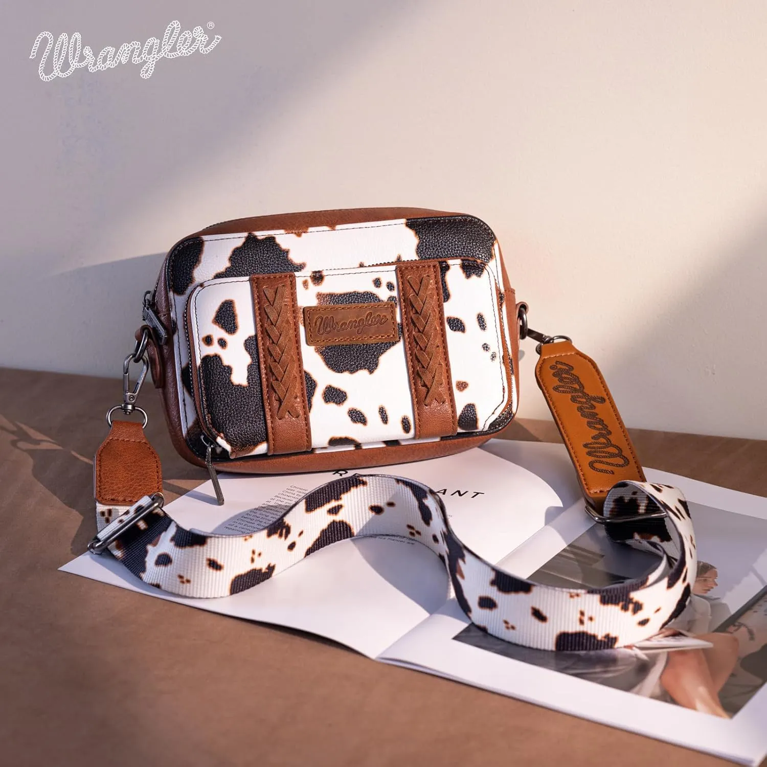 Wrangler Crossbody Bag for Women Western Cowgirl Crossbody Purses with Guitar Strap